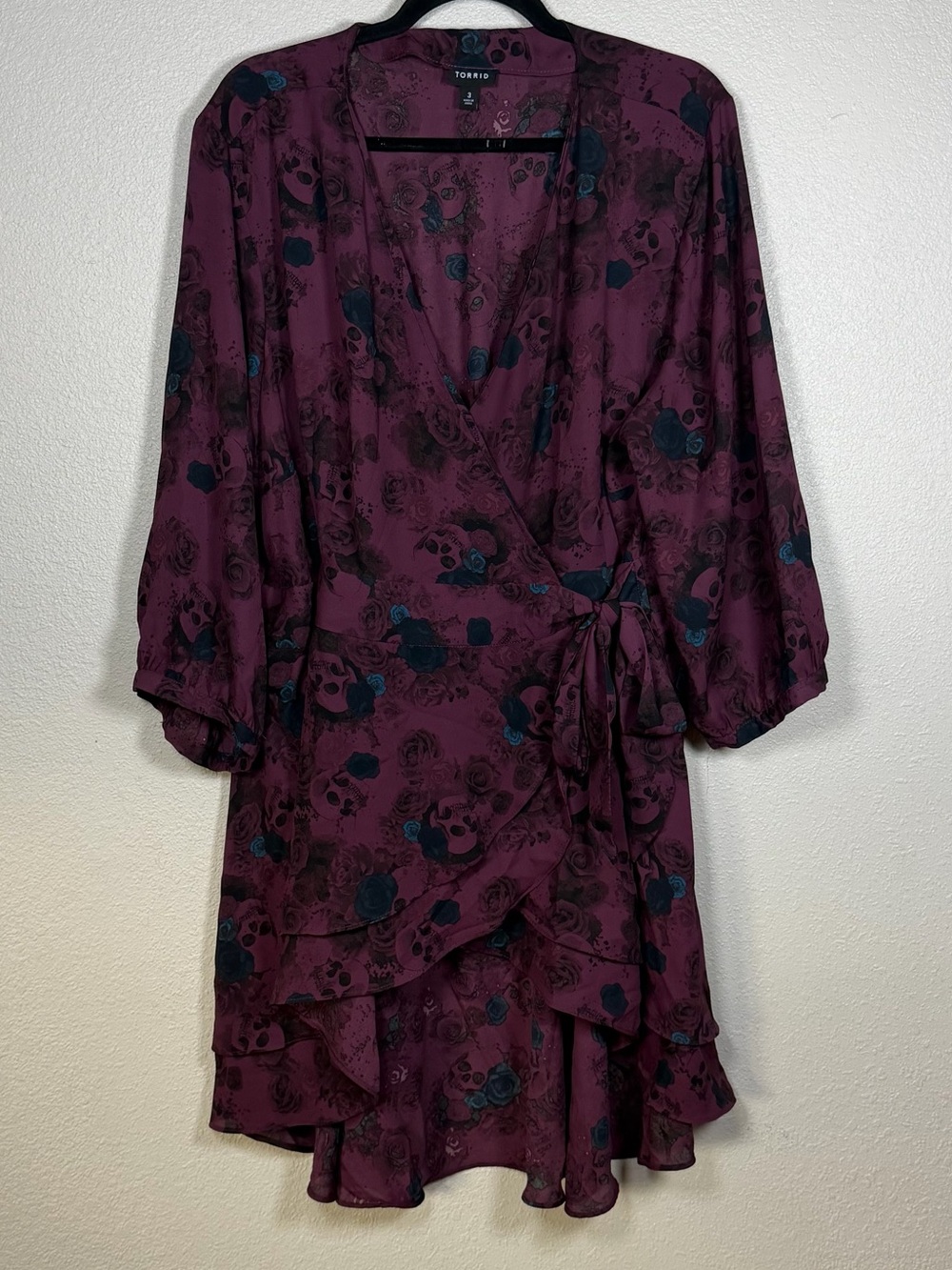 Torrid 3 Whimsigoth Floral Skulls Apron Wrap Tunic Blouse Tattoo Print Goth Punk